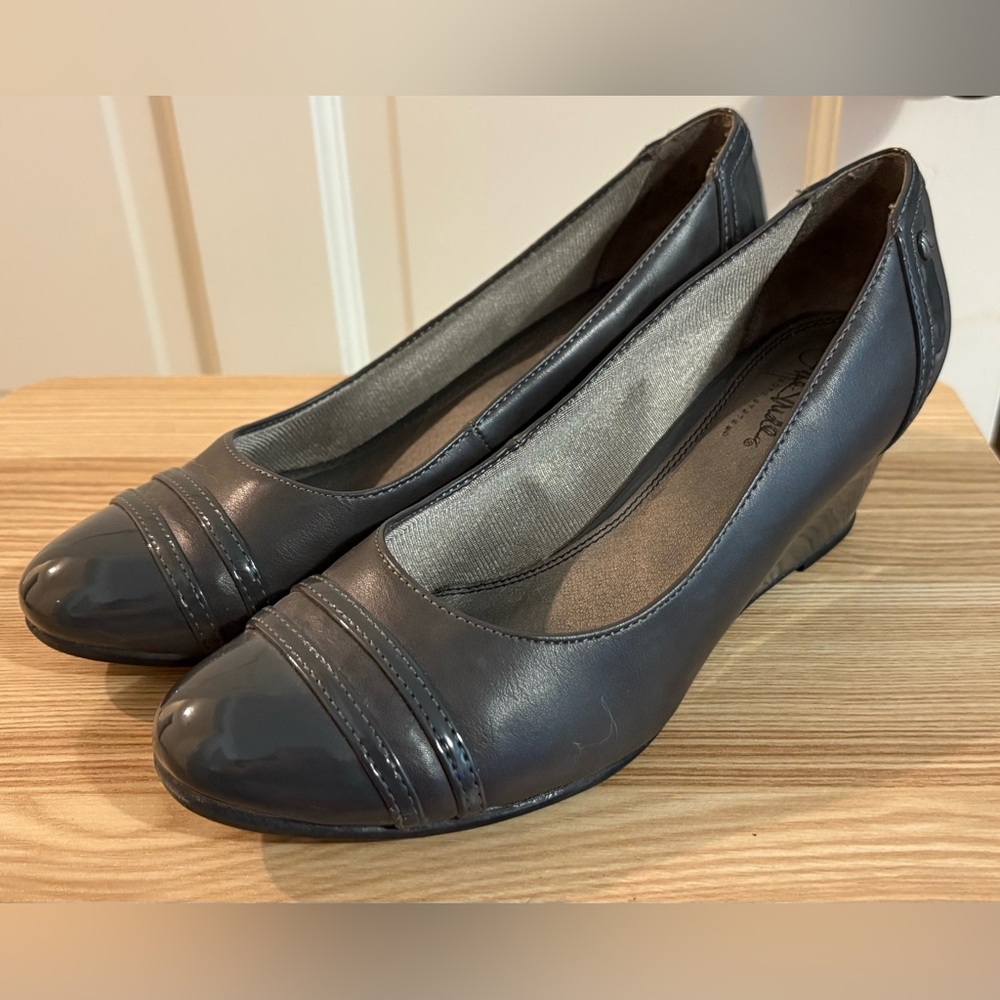 Life Stride Women’s Gray Wedge Flats Sz 8.5 Shoes